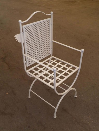 Wrought Iron Chair. Dimensions cm 45 x 45 x 110 approx. 472 - Picture 1 of 2
