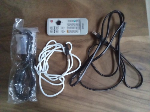 Epson EMP-1705 LCD Projector With Carrying Bag Used - 第 9/12 張圖片