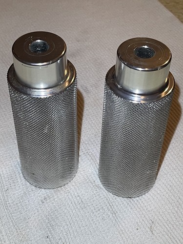Set Of 2 Foot Pegs Flatland Pegs BMX Bike Pegs 3/8” Axle Pegs GT Show Style Pegs - Picture 5 of 24
