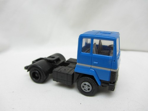 Herpa HO Scale MAN Iveco Mercedes DAF Garbage Beer Trucks & Tractors U Pick - Picture 25 of 61