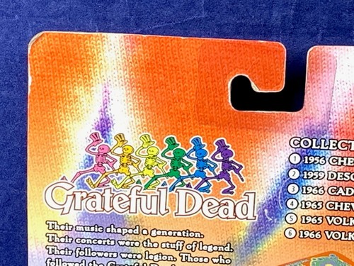 New GRATEFUL DEAD Johnny Lightning Car 1965 CHEVY CHEVELLE WAGON Graphics YELLOW - Picture 7 of 10