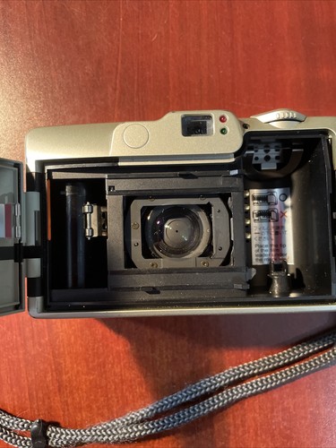 Yashica Microtec Zoom 70 35mm Point & Shoot Film Camera With Manual - Picture 6 of 10