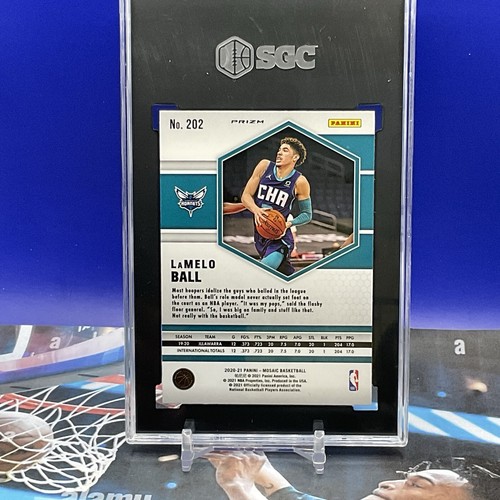 LaMelo Ball 2020-21 Mosaic #202 Rookie RC Red Mosaic Prizm PSA 10 GEMA COMO NUEVO - Imagen 2 de 4