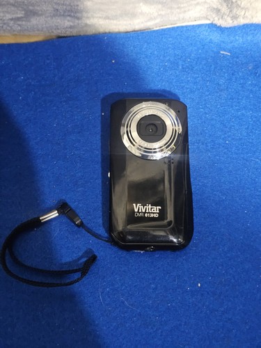 Vivitar Vivicam  Camera Camcorder  613hd   - Picture 1 of 8