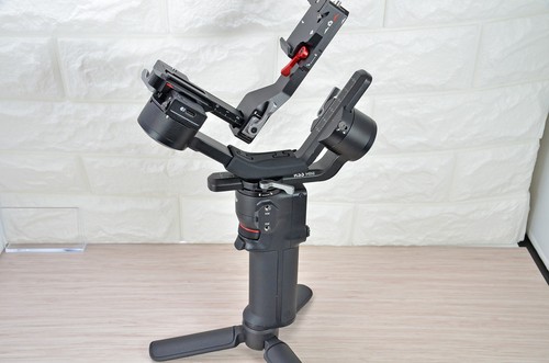 DJI RS 3 Mini 3-Achsen Gimbal Stabilisator mit Case & Zubehör - NEUWERTIG - Bild 8 von 20
