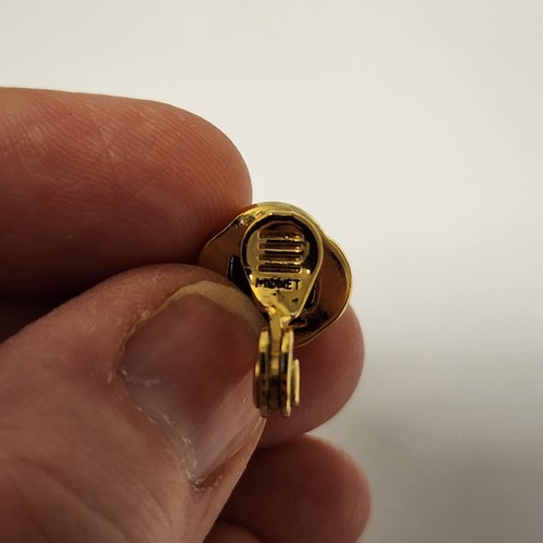 VTG Monet earrings clip on gold tone with brown cut stone JB1 - Picture 5 of 8