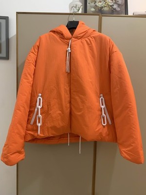Größe S - AW19 Louis Vuitton Chain Link Accent Padded Puffer Jacket - Orange