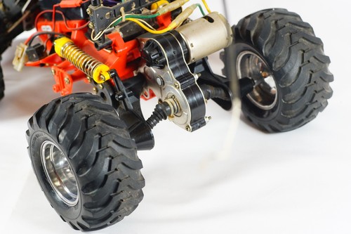 Vintage Tamiya Blackfoot RC Truck SEES ALUMINUM WHEELS Futaba FP-T2GS Radio READ - Picture 7 of 14