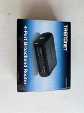 New TRENDnet TW100-S4W1CA 4-Port Broadband Router