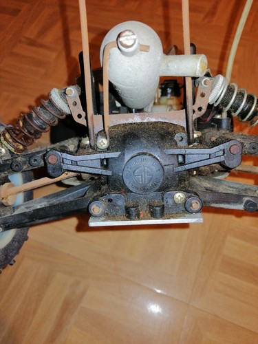 Automodello a scoppio SG Tiger 1:8 Vintage RC - Foto 4 di 6