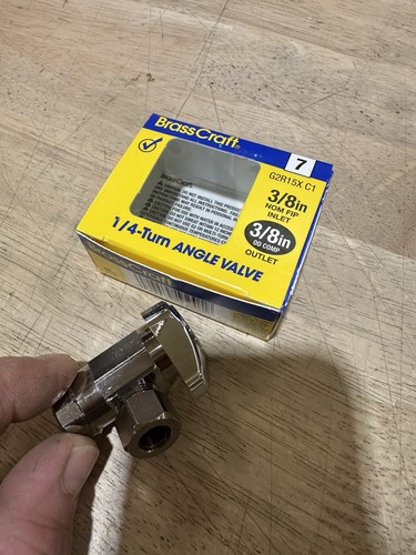 5 Stück BrassCraft 3/8” x 3/8” 1/4-Drehung Eckventil G2R15X C1