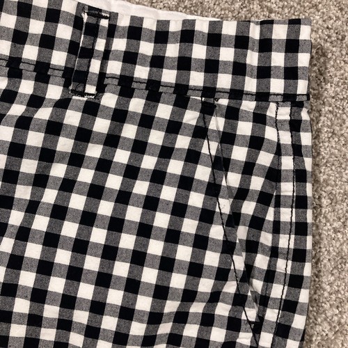 Old Navy Gingham Check Shorts Womens 6 Black White Casual Outdoors Cotton Beach - Picture 2 of 11