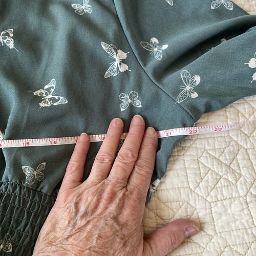 Justify Kleid grün Schmetterlinge Gummibund XL Langarm Rüschenkragen - Bild 6 von 12