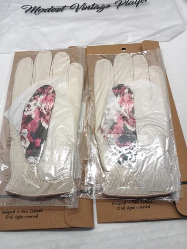Modest Vintage Player Ltd PRO Golf Glove - Thumbnail 2
