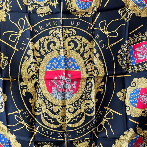 Bufanda medallas Hermes Carre 90 París 100% seda grande cuadrada colorida B149 - Imagen 2 de 10