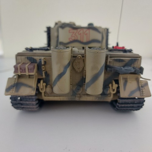 Forces of Valor 1:32 German Tiger I Eastern Front 1944 + Zubehör - Bild 8 von 20