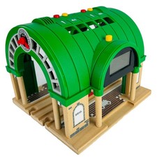 RARE-HTF BRIO 33655 Train Central RR Station LCD Screen Record TESTED Works