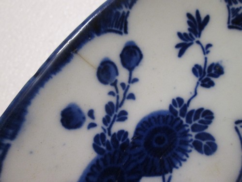 Antique Japanese Lotus Flower Blue & White Imari Charger Plate - Picture 6 of 11