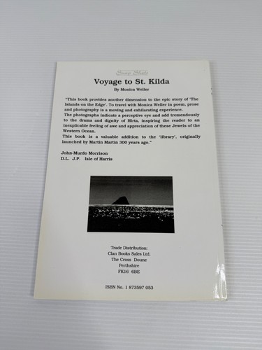 Voyage To St. Kilda by Monica Weller 1998 Vintage B&W Photography Book - Signed - Picture 3 of 21