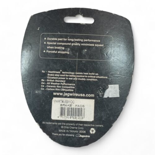 Jagwire Mountain Pro Brake Pad Threaded Post Black V-Brake Pads Fit Shimano Sram - Picture 2 of 2