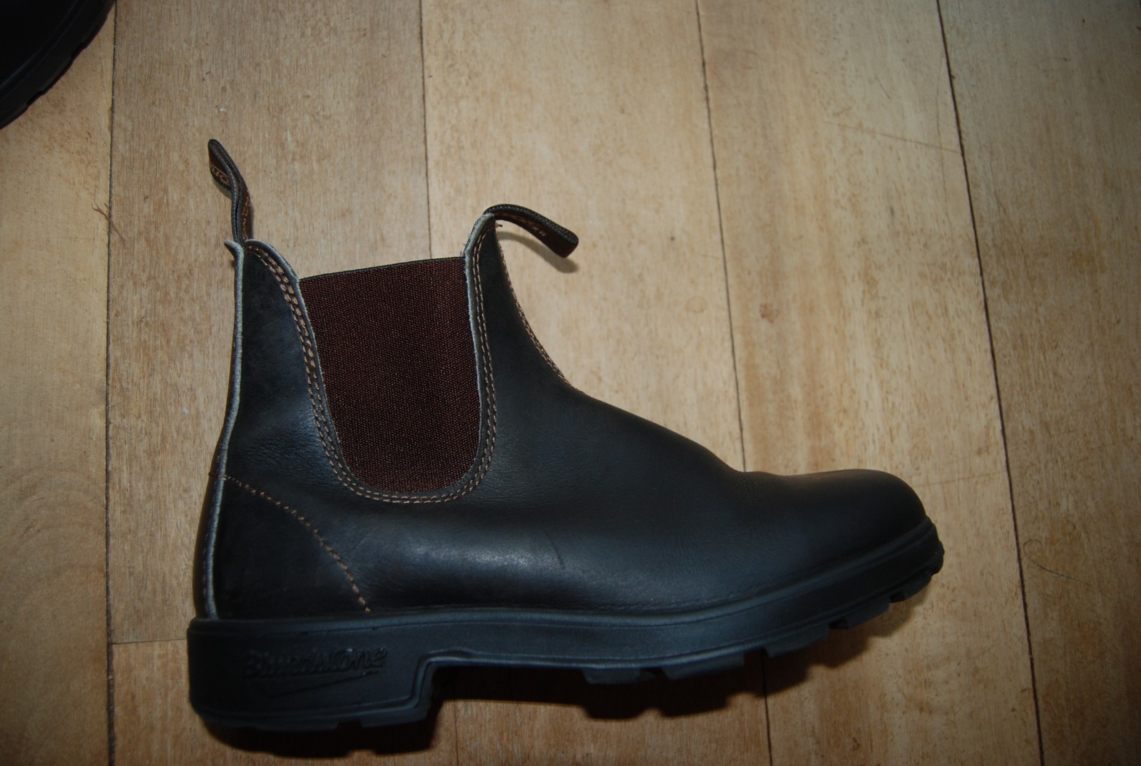 Dark Brown Leather BLUNDSTONE English Riding Boots W/Elastic Inserts US 8 AU 5 Dark Brown Leather BLUNDSTONE English Riding Boots W/Elastic Inserts US 8 AU 5