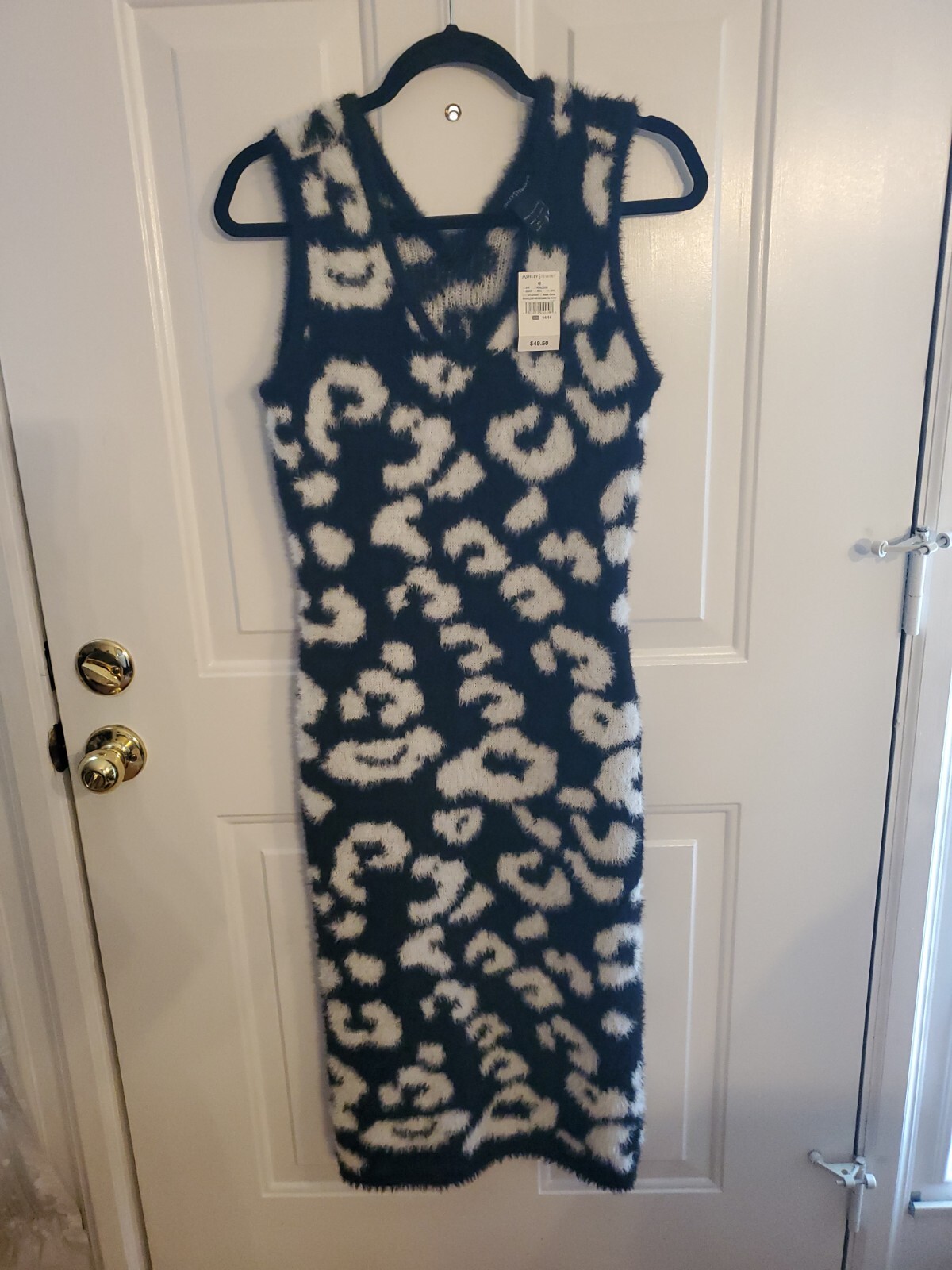 Picture 1 of 11