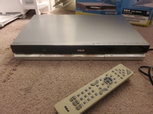 RCA-DRC8060N-DVD RECORDER w/ Commercial Advance HDMI with remote *No Power* - Picture 4 of 13
