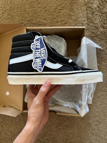 Size 5.5 - VANS Sk8-Hi Black - SK8 HI New W Box