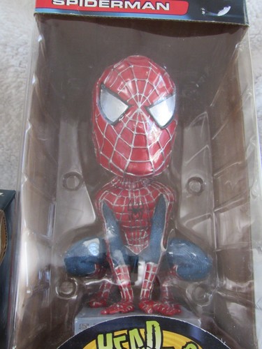 1 BRAND NEW 2002 Spider-Man Movie Head Knockers NECA Collectable Figures. - Picture 8 of 8