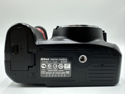 Nikon D3100 Digital Camera with AFS VR 18-55mm F/3.5-5.6G DX Lens Untested AS-IS - Picture 9 of 24