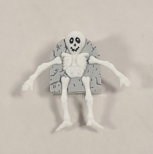 Hallmark Wind Up Skeleton Pin Halloween Vtg Tombstone 1990 MECHANICAL Brooch