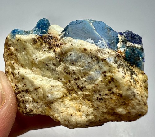 134 Carat Extremely Beautiful Sodalite Huge Crystal From Afghanistan - Picture 6 of 8