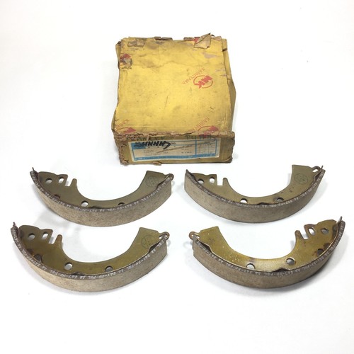 Rear Brake Shoe K-636 For Mitsubishi Lancer A171 A172 Cordia Tredia A213 - Picture 3 of 6