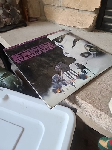 Star Wars: THE EMPIRE STRIKES BACK 1995 Widescreen 2-Disc LASERDISC - Picture 4 of 4
