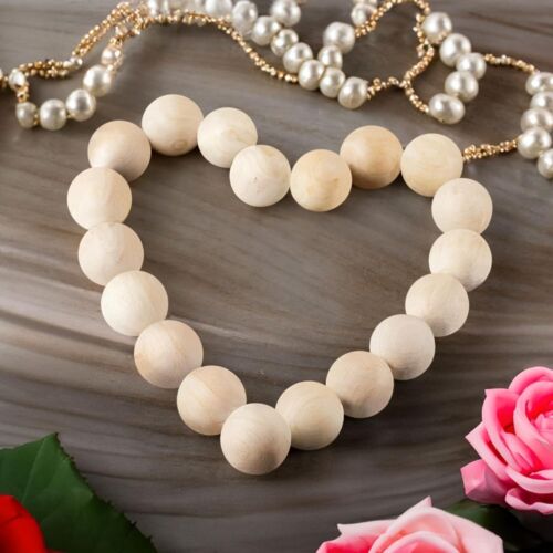1.5 Inch Wooden Balls for Crafts, Unfinished round Wood Spheres for DIY Projects - Picture 2 of 9