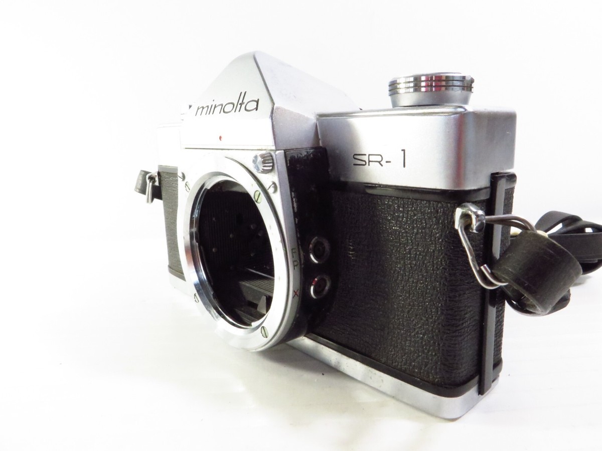 MINOLTA SR-1s 一眼レフカメラ 赤城耕一：第8回 シンプルな機能とデザインがいい！ New SR-1の