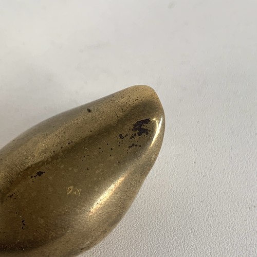 Vintage Solid Brass Swans Figurines Ducks Geese Birds Decor Korea 3" 4" Pair Set - Picture 7 of 12