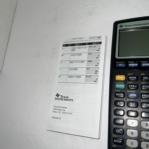 2 Texas Instruments TI-83 Plus grafischer Taschenrechner mit Abdeckung - Bild 4 von 5