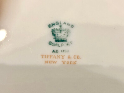 【TIFFANY Co. ✖️ COALPORT】プレート　キャビネット TIFFANY Co. ✖️ COALPORT】プレート キャビネット - メルカリ