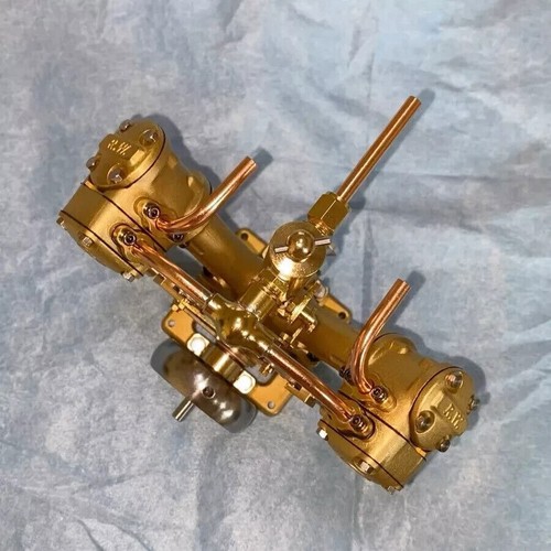 Compact Vintage V2 Steam Engine Model Dual Cylinder Powerful Toy Brass Prop - Picture 7 of 17