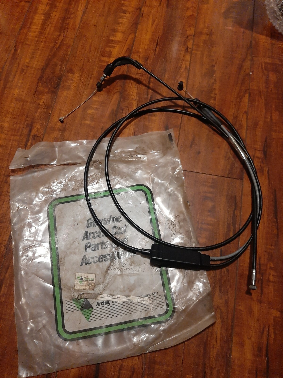 Picture 1 of 1