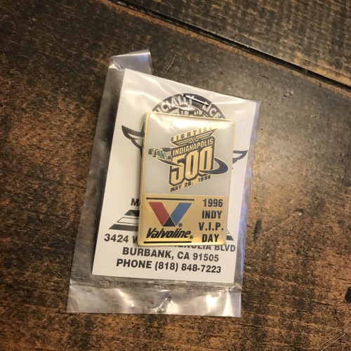 VALVOLINE RACING Lapel Hat PIN Indy 500 1996 VIP Day Rare G6 - Picture 2 of 3