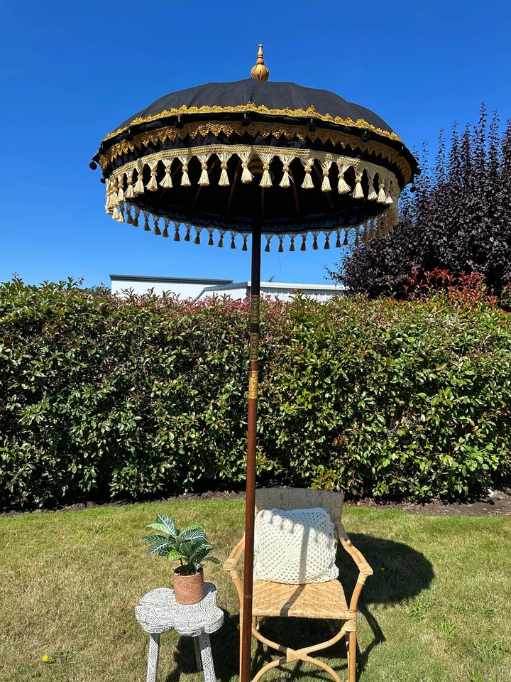 PARAGUAS BALI NEGRO - Paraguas de jardín, paraguas de boda, paraguas hindú, Indonesia Foto 2 de 4