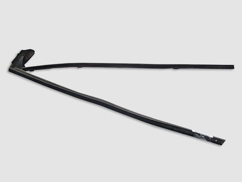 Mercedes-Benz A2096700138 Sellado Tira Interior Bajo Cristal Trasero Izquierdo CLK C209 - Imagen 2 de 3