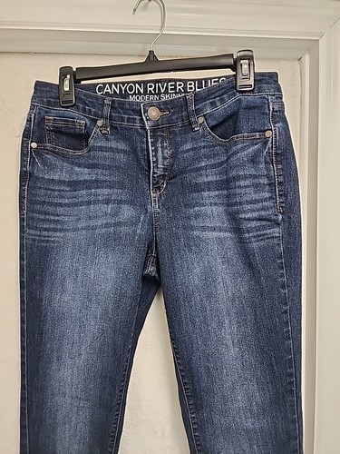 Canyon River Blues Womens Size 8 Dark Wash Mid Rise Bootcut Denim Jeans - Picture 2 of 12