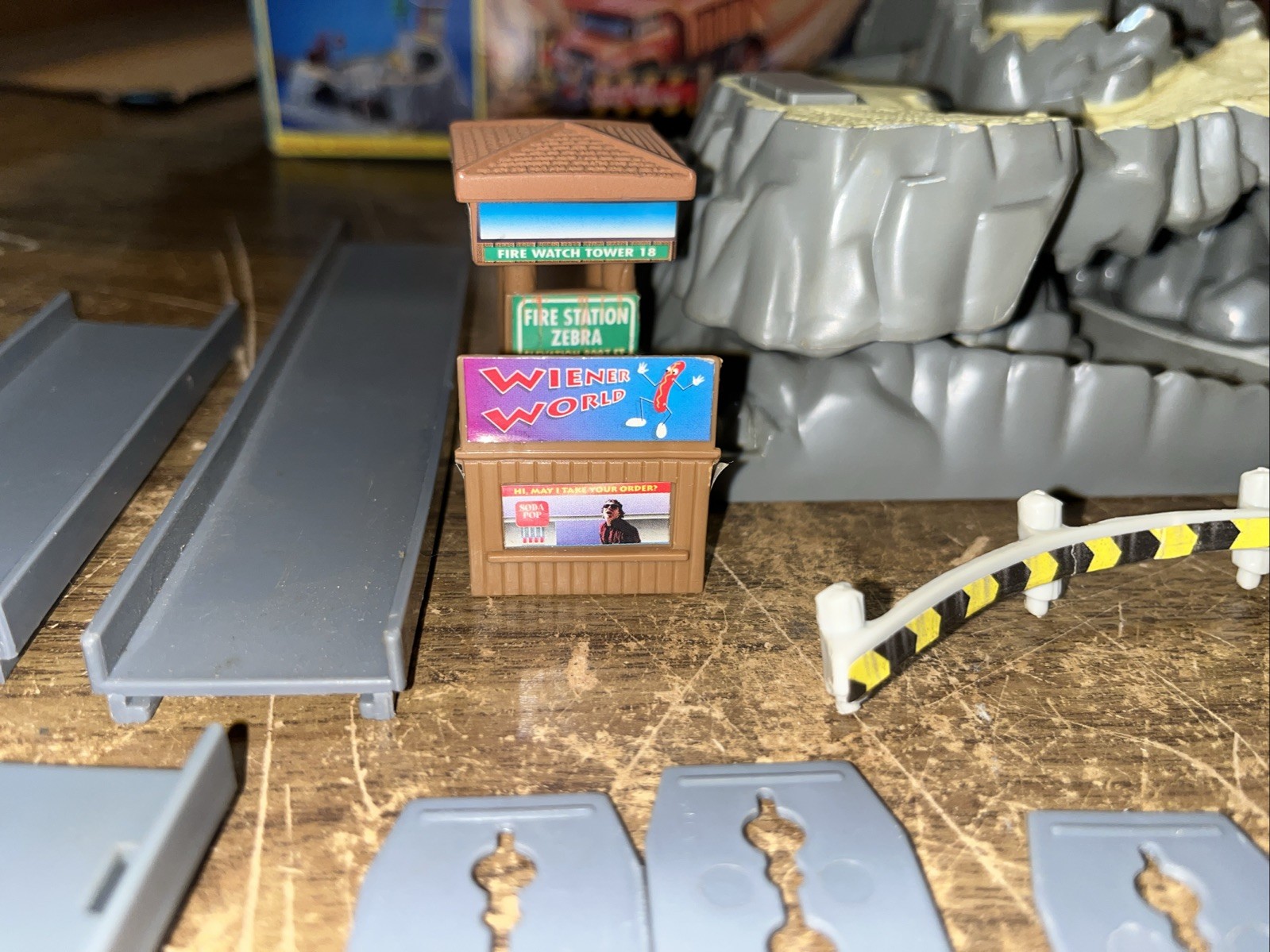 Picture 4 of 14