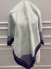 S52 Must De Cartier Multicolore Silk Scarf 34 Inch