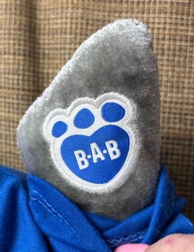 15" Build A Bear Shark Toothy Gray Plush in T-shirt & Swim Trunks HTF Shark Week - Picture 4 of 15