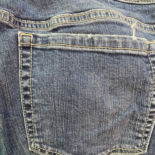 Jeans ragazzo Torrid lavaggio medio vita media orlo grezzo taglia 18 corti - Foto 10 di 10