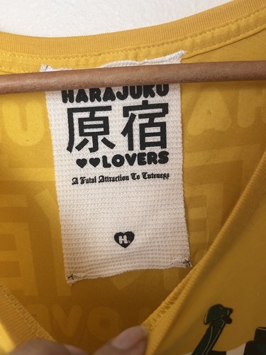 Harajuku Lovers Graphic Print T-Shirt Sz Small Yellow - Picture 4 of 4